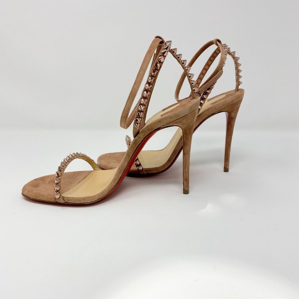 Christian Louboutin’s Veau Velours "So Me" - Picture 4 of 8